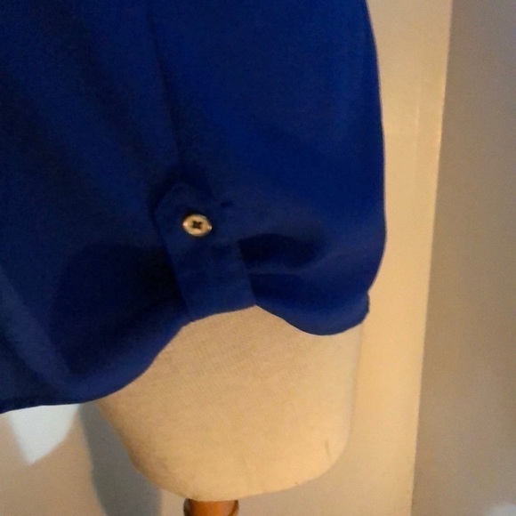 CALVIN Kline Royal blue aviator top - Picture 9 of 11